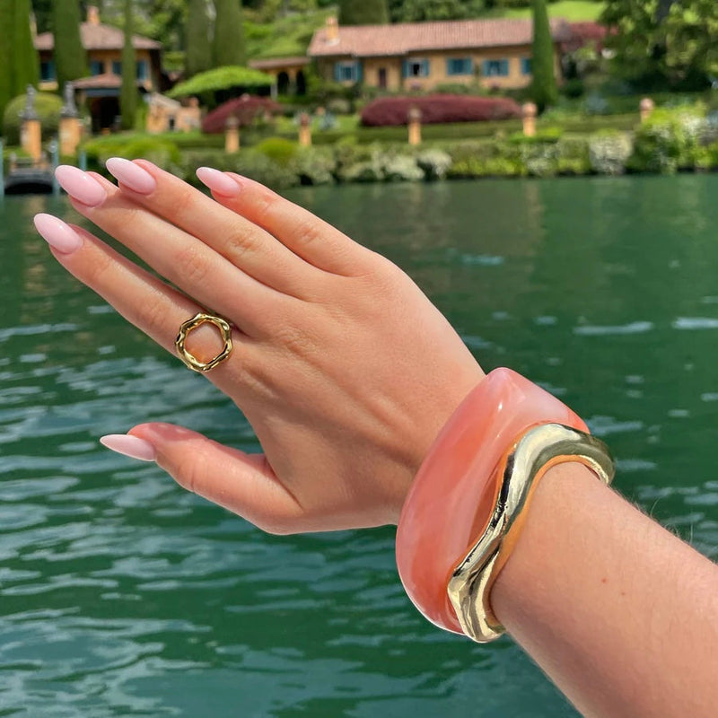 Velora™ | Sculpted Acrylic Bangle – Arancia