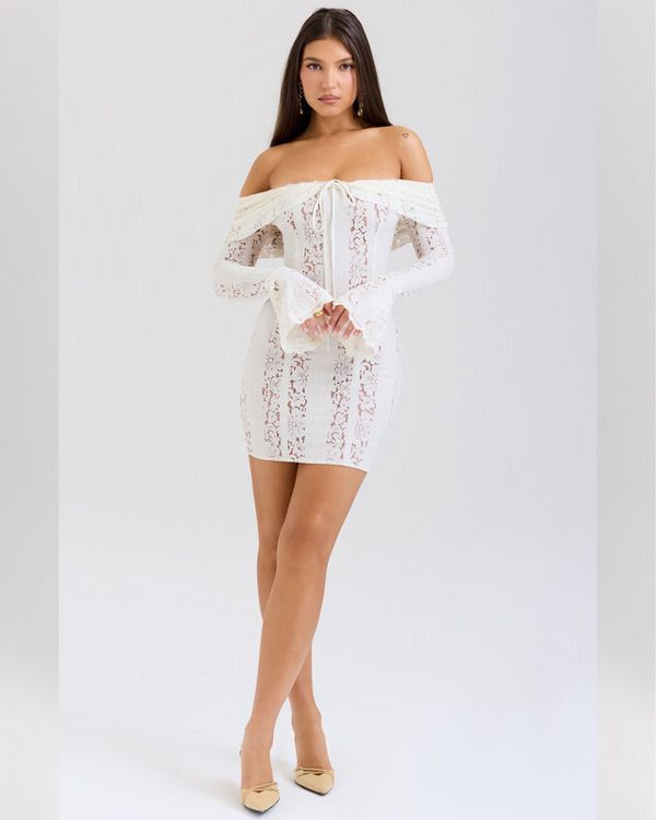 Isla™ – Vintage Lace Off-Shoulder Dress
