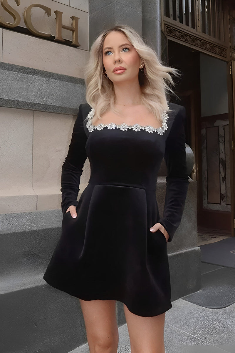 Éabha™ | Luxe Velvet Dress