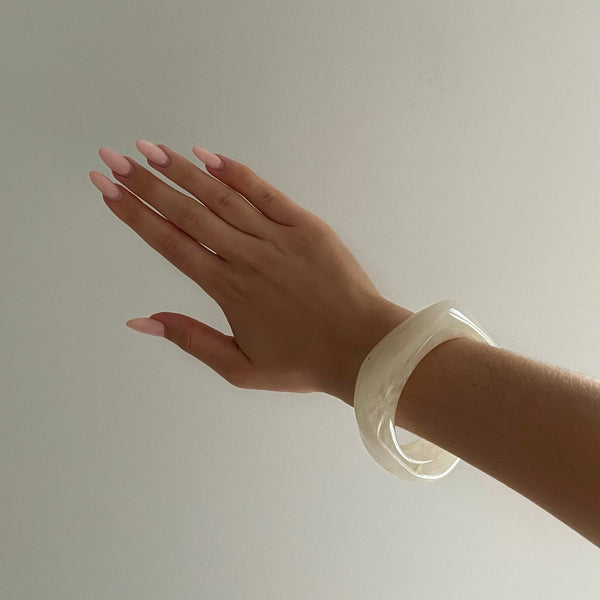 Rosella™ | Sculpted Acrylic Bangle – Cream