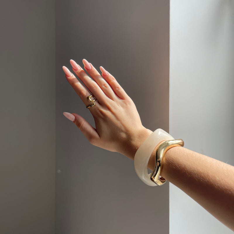 Rosella™ | Sculpted Acrylic Bangle – Cream