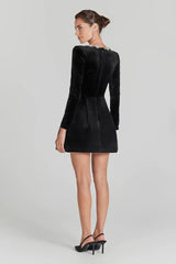 Éabha™ | Luxe Velvet Dress