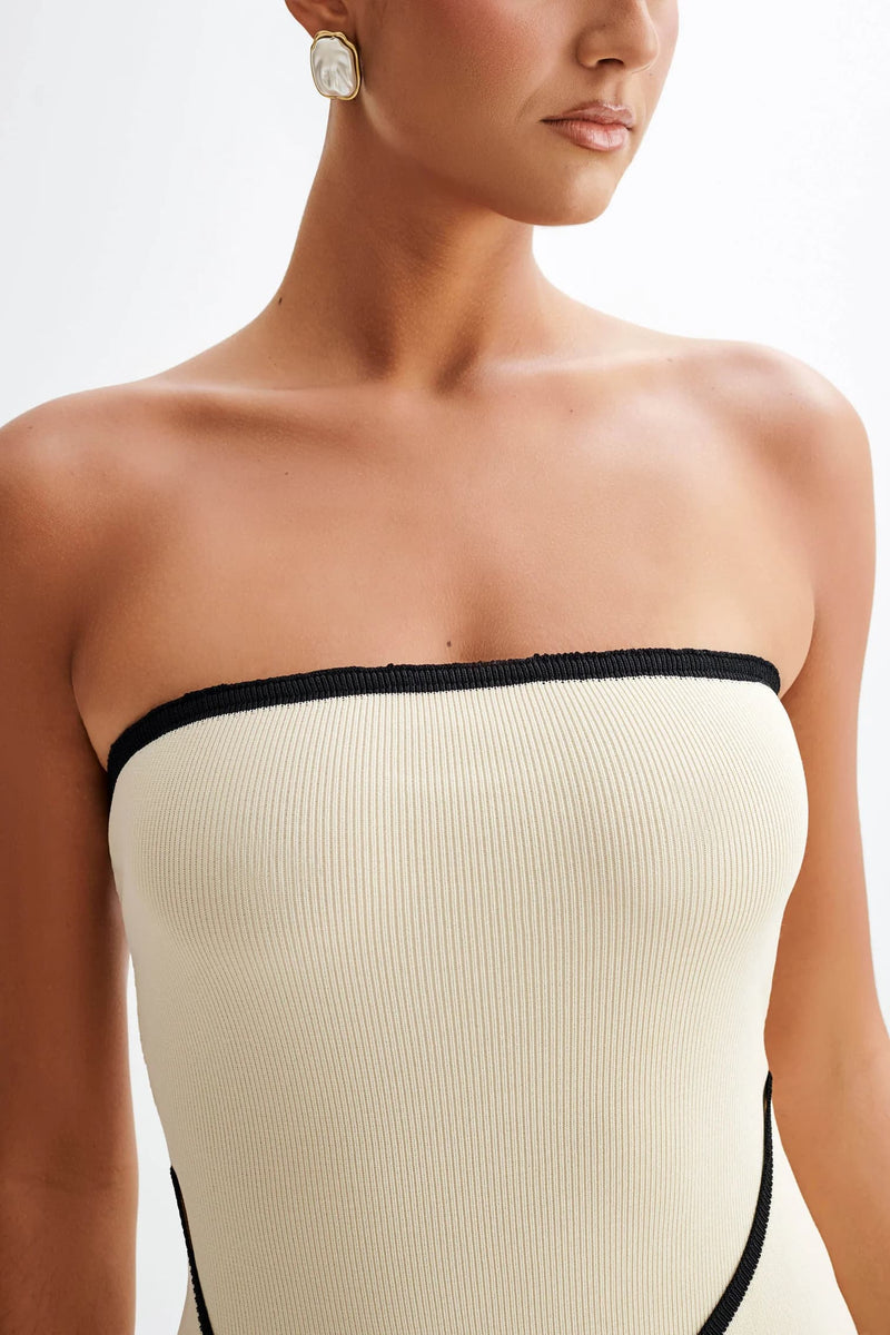 Aislinn™ | Sleeveless Velvet Dress